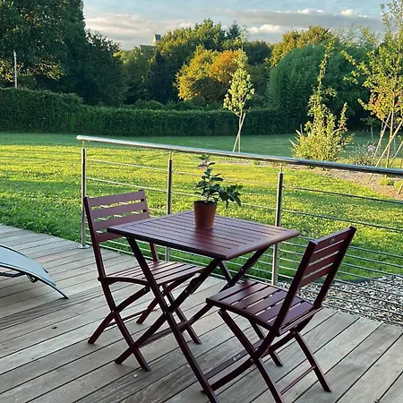 Villa Avec Jaccuzi A *